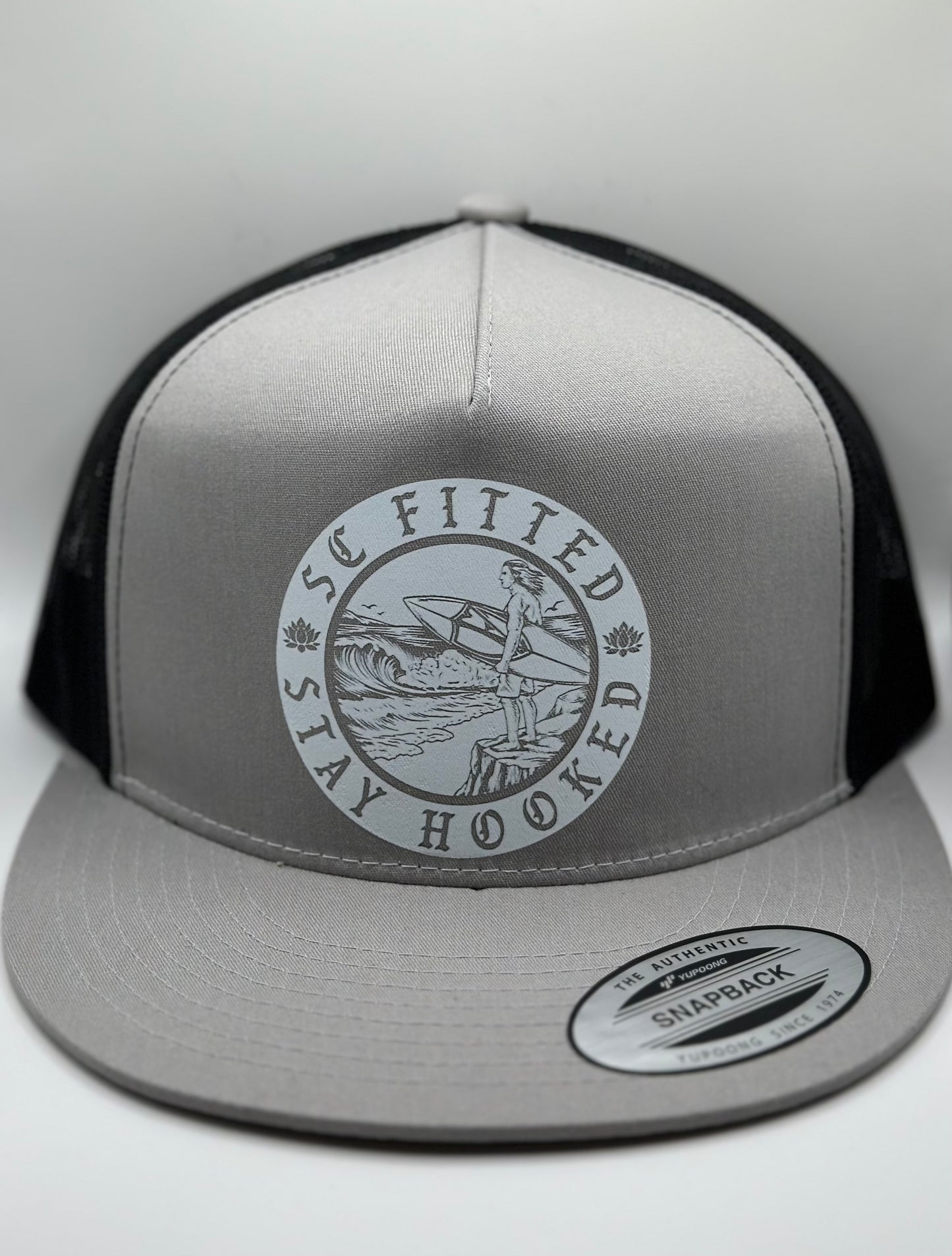 CLIFF SIDE SURFER Gray/black SnapBack